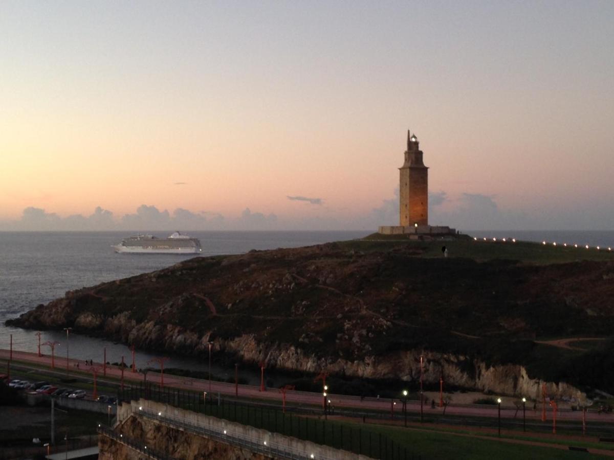 Parking, Vistas Al Mar Y Tres Habitaciones A Coruña Eksteriør billede